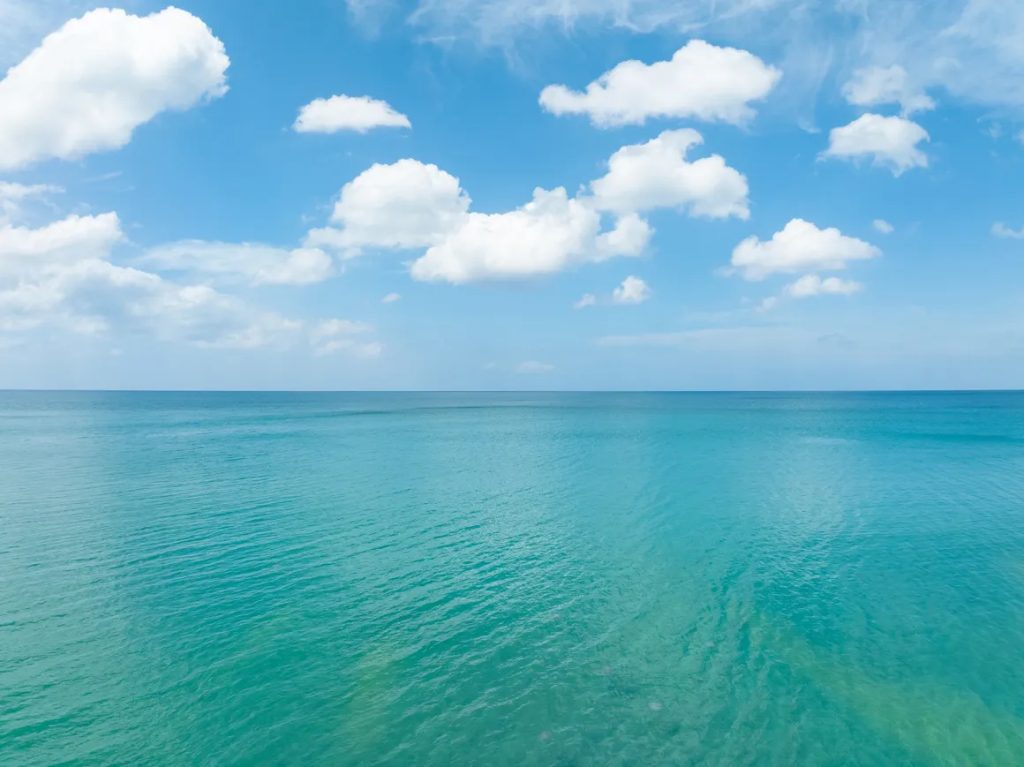 湛藍海洋