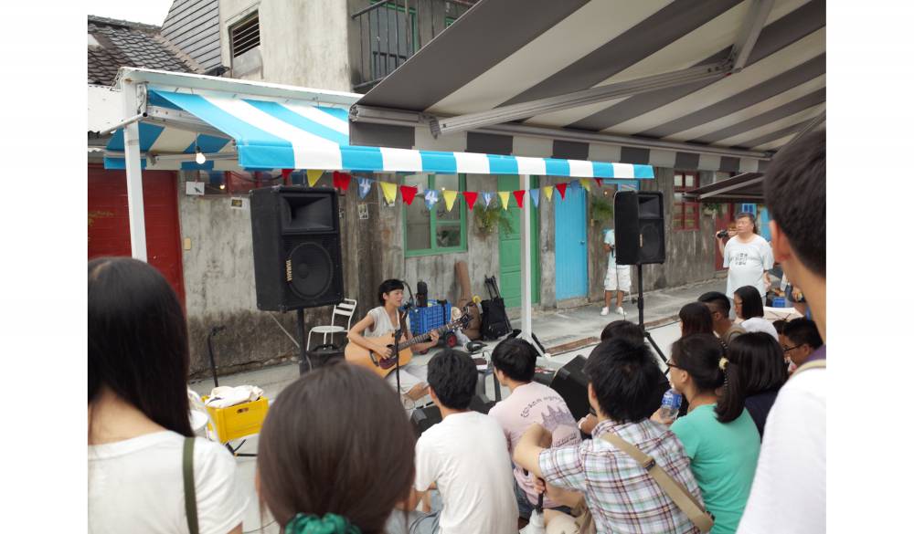 四四南村簡單市集