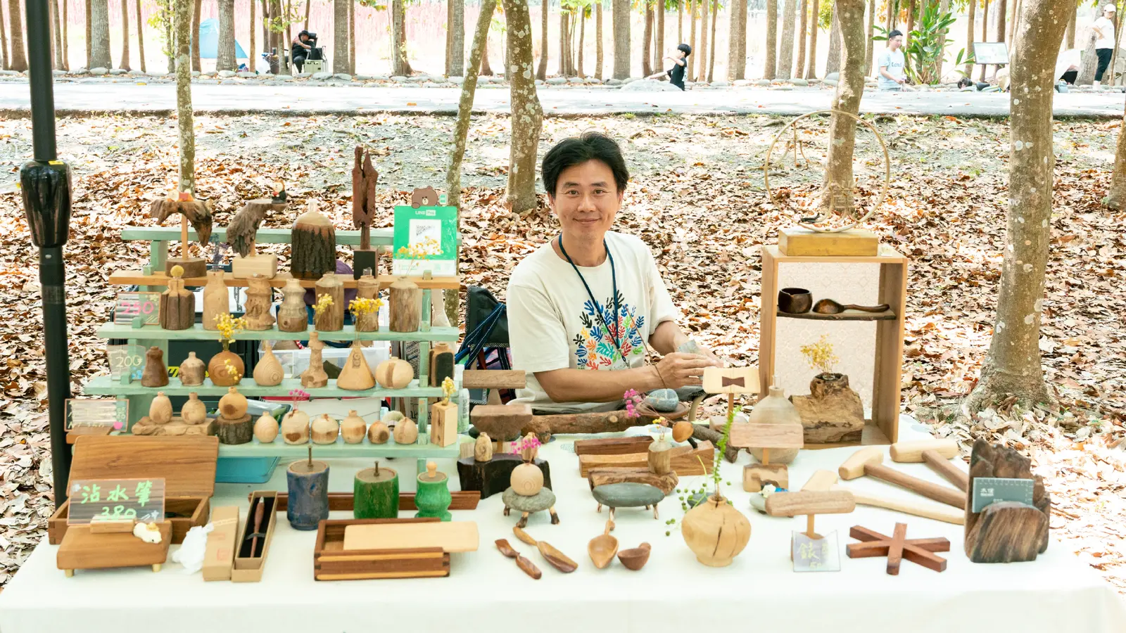 林間日和市在地木作工藝攤商